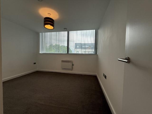 Apartment for rent in Ashton upon Mersey, Trafford Park