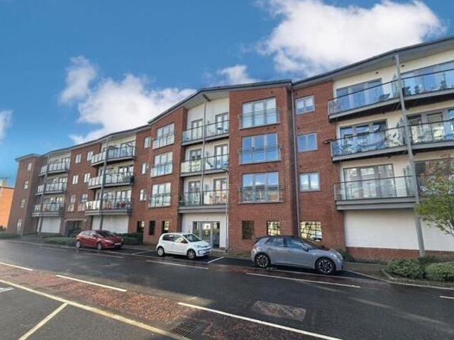 House for sale in Amazon Gateshead, Gateshead