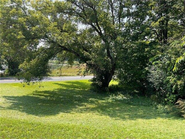 Land for sale in Victoria Land for sale in Victoria
