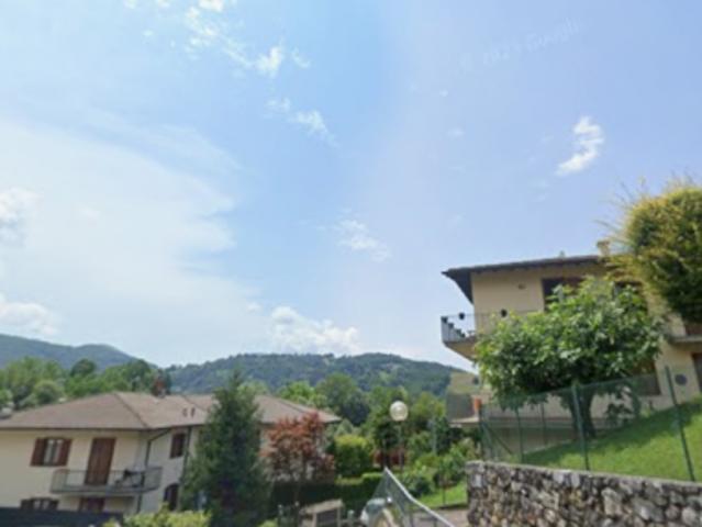 Appartamento in affitto a Cazzano Sant'Andrea, Bergamo