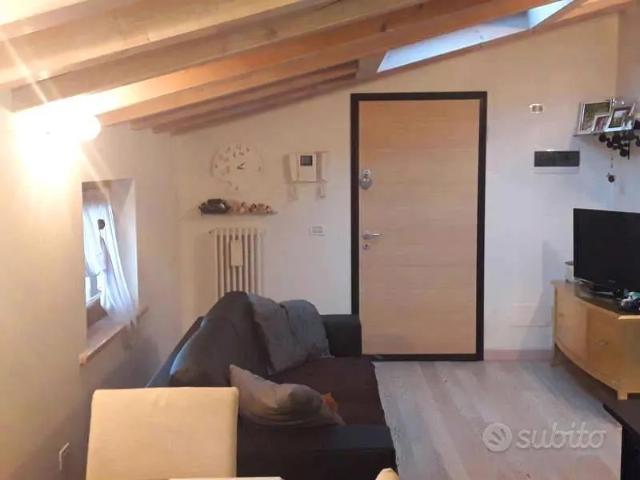Appartamento in affitto a Borghetto, Valeggio sul Mincio