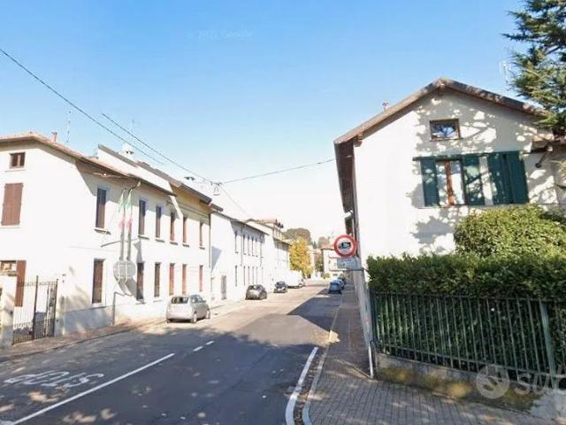 Appartamento in affitto a Meda, Monza e della Brianza