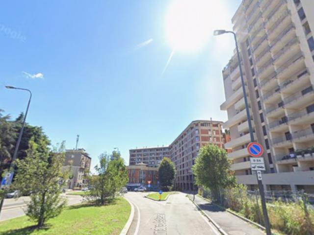 Appartamento in affitto a Municipio 9, Milano