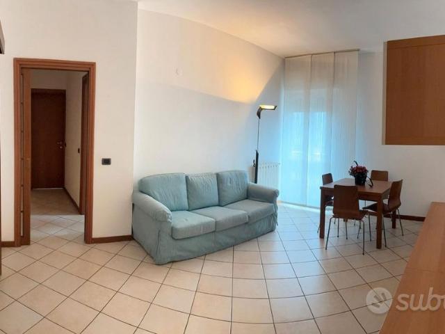Appartamento in affitto a Lipomo, Lombardia