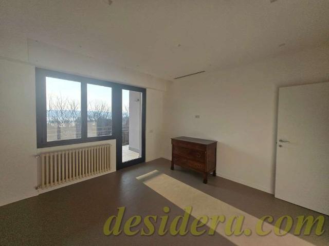 Appartamento in affitto a Sesto Calende, Lombardia