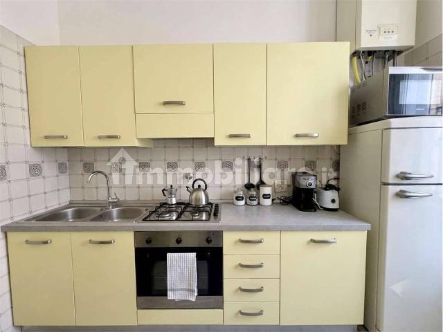 Appartamento in affitto a San Prospero città, Re