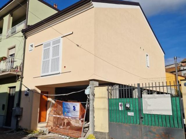 Villa Indipendente in vendita a Villanova D'albenga, Liguria