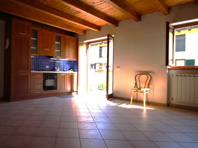 Appartamento in vendita a Lanzo d'Intelvi, Como