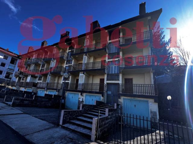 Appartamento in vendita a Camigliatello Silano, Calabria