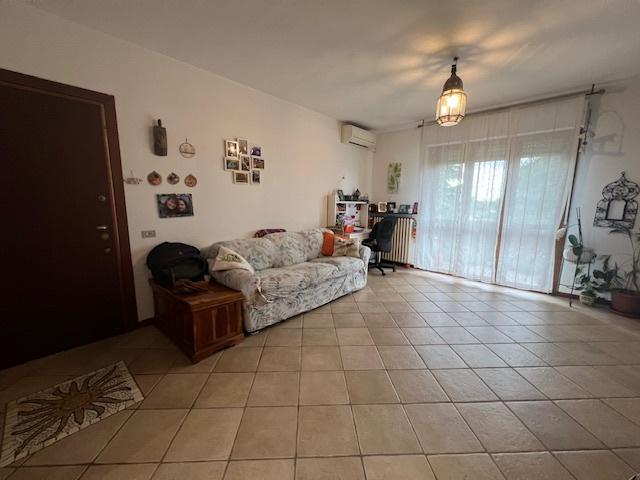 Appartamento in vendita a Torrevecchia Pia, Lombardia