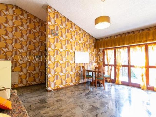 Appartamento in vendita a Caprino Bergamasco, Bergamo