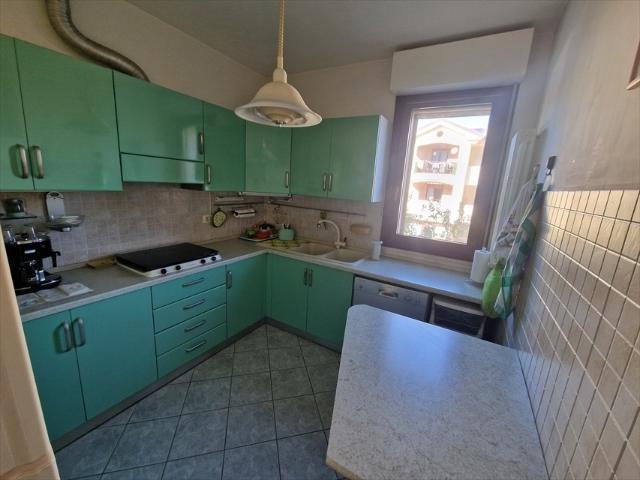Appartamento in vendita a Trecastelli, Marche