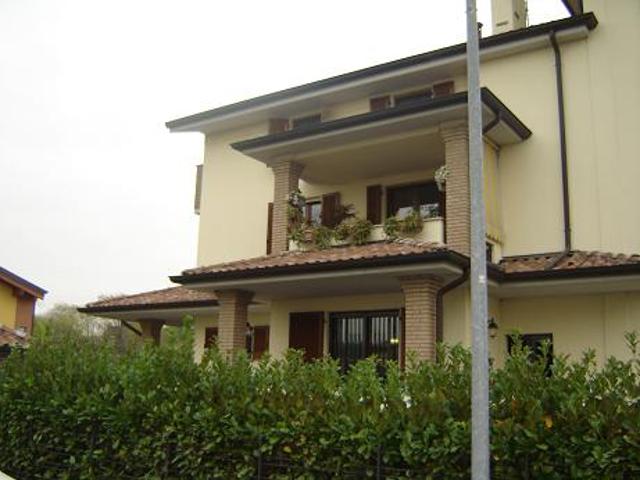 Appartamento in vendita a Cassano D'adda, Lombardia