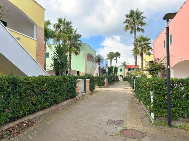 Appartamento in vendita a Punta Grossa, Puglia