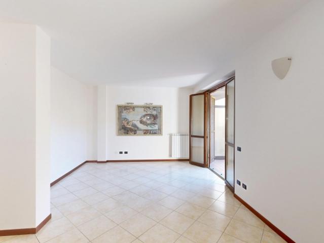 Appartamento in vendita a Venegono Inferiore, Lombardia