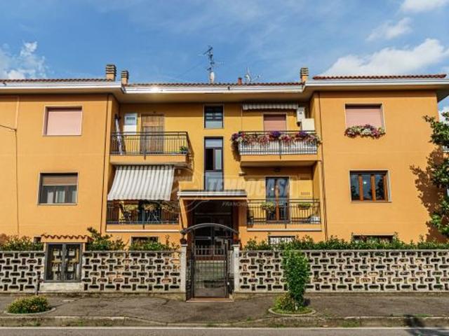 Appartamento in vendita a Nova Milanese, Monza e della Brianza