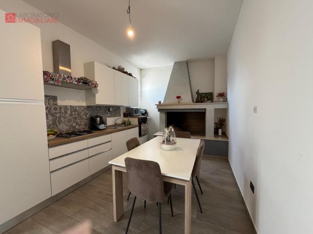 Appartamento in vendita a Leverano, Lecce