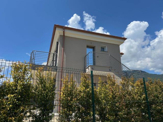 Appartamento in vendita a Borgo Castello, Loano