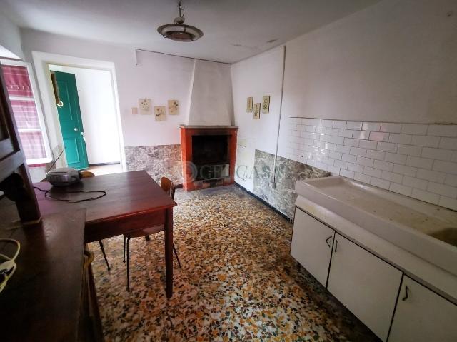 Appartamento in vendita a Follo Alto, Follo
