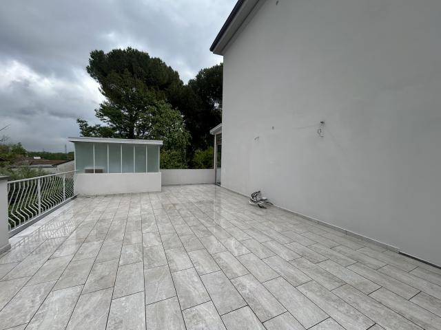 Appartamento in vendita a Signa, Toscana
