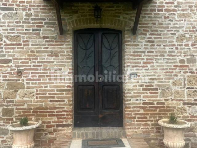 Appartamento in affitto a Marche, Macerata