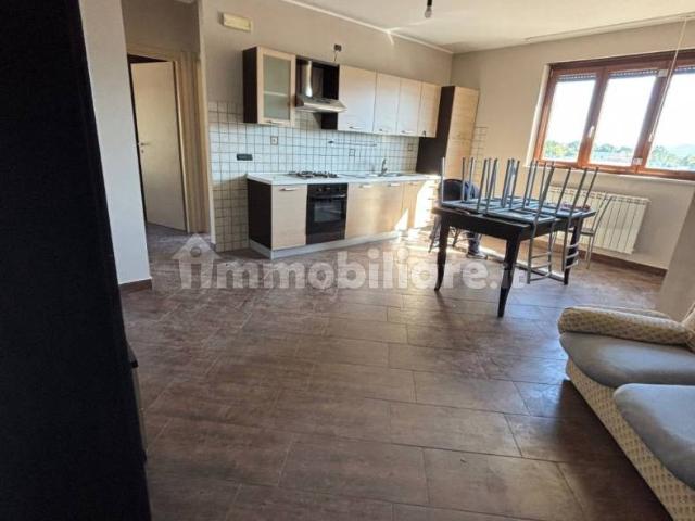 Appartamento in affitto a Sala Consilina, Campania