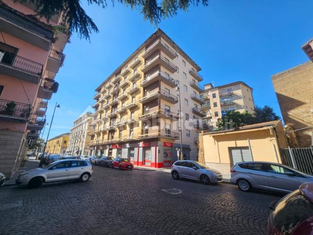 Appartamento in affitto a Benevento, Campania