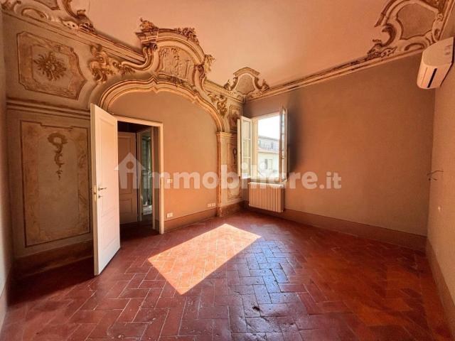 Appartamento in affitto a Cascina