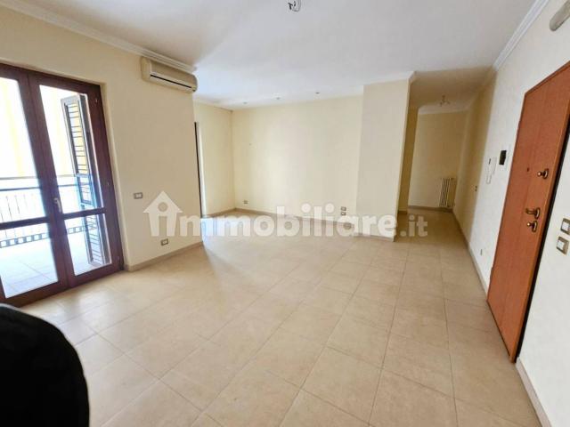 Appartamento in affitto a Puglia, Barletta-andria-trani