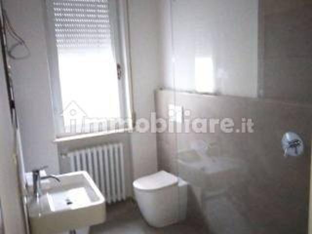 Appartamento in affitto a Valletta Paiolo, Mantova