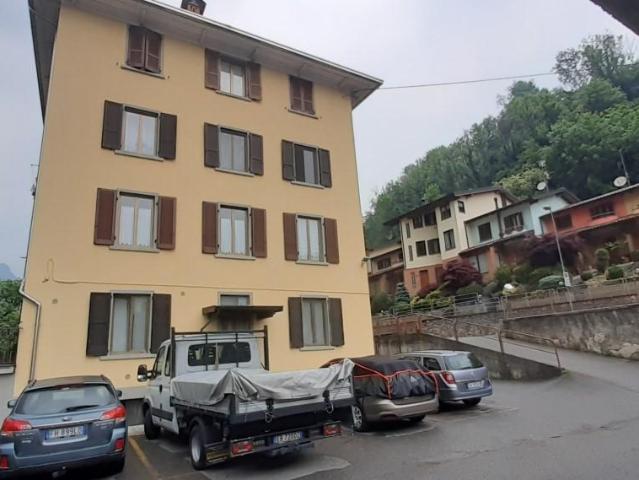 Appartamento in vendita a Cereti, Vertova