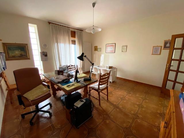 Appartamento in vendita a Puglia, Bari