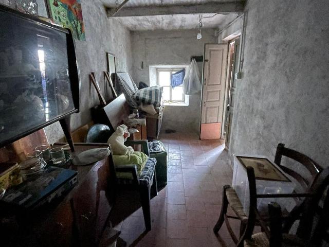 Appartamento in vendita a Solignano, Parma