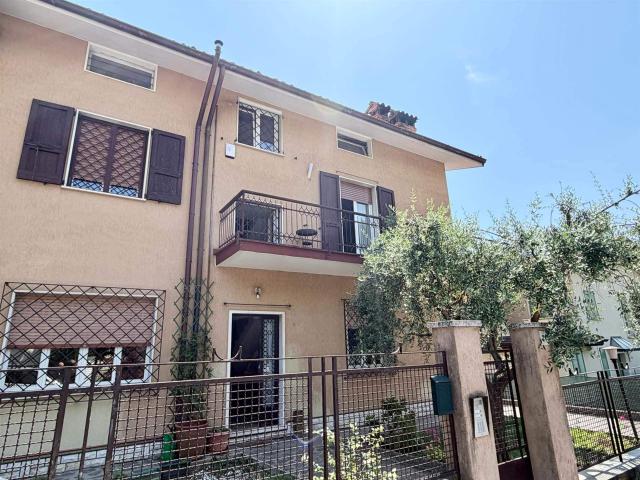 Appartamento in affitto a Botticino, Lombardia