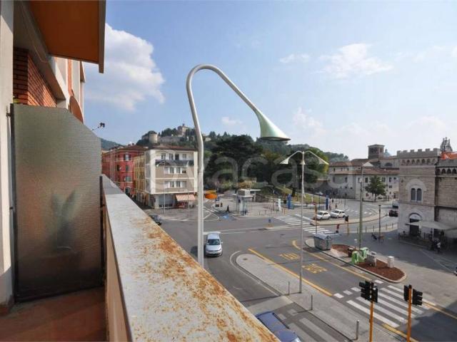 Appartamento in affitto a Brescia, Lombardia