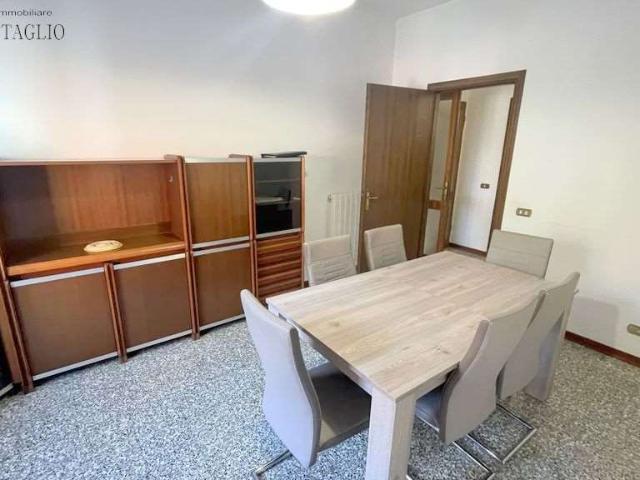 Appartamento in affitto a Tresinaro - Secchia, Re
