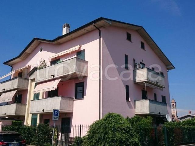 Appartamento in affitto a Cavenago D'adda, Lombardia