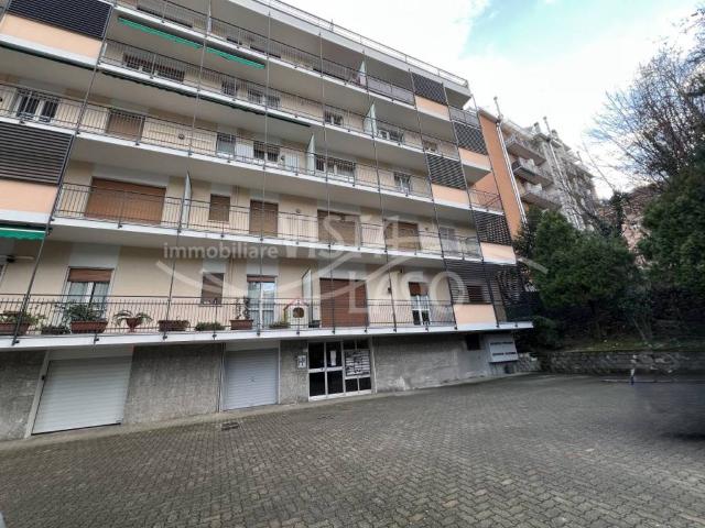 Appartamento in affitto a Como, Lombardia