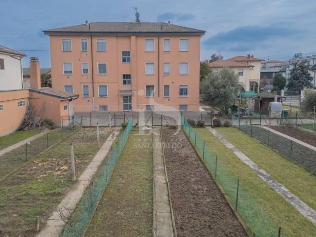 Appartamento in affitto a Cornate D'adda, Lombardia