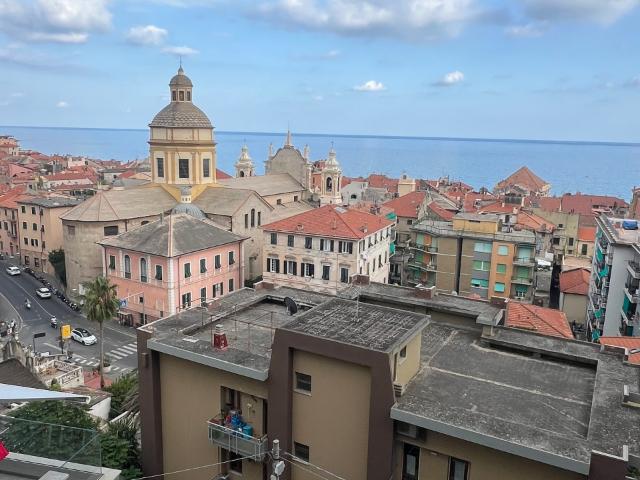Appartamento in affitto a Finalmarina, Finale Ligure