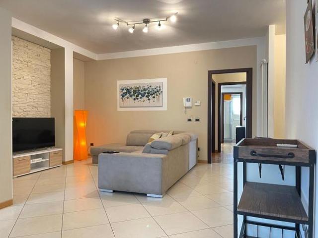 Appartamento in affitto a Gallarate, Lombardia