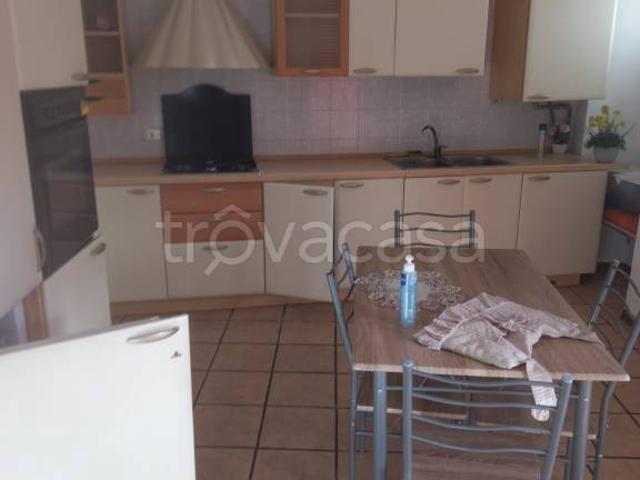 Appartamento in affitto a Gattico-Veruno, Piemonte