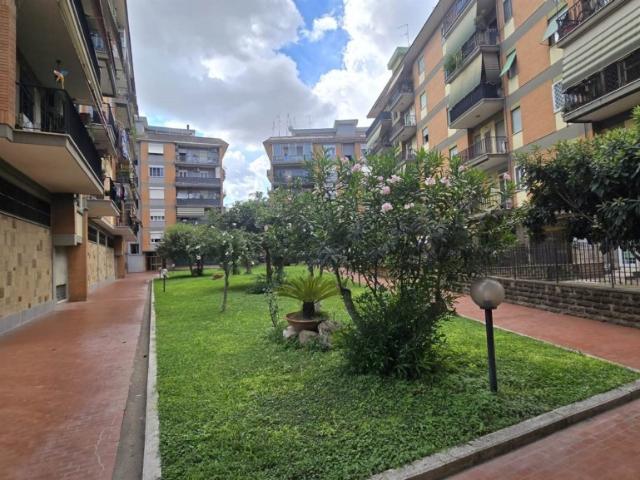 Appartamento in affitto a Guidonia Montecelio, Roma Capitale