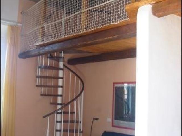 Appartamento in affitto a Garibaldi, Livorno