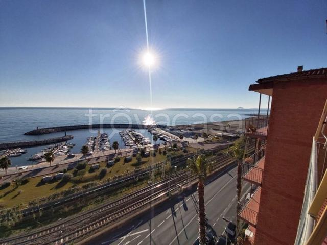 Appartamento in affitto a Loano, Savona