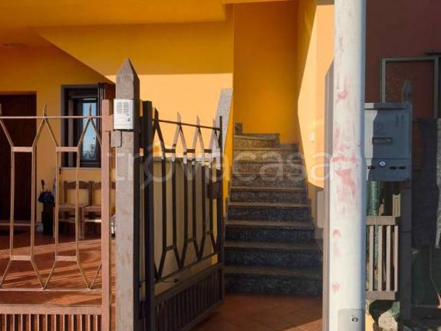 Appartamento in affitto a San Martino Olearo, Mediglia