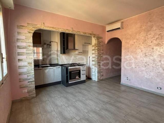 Appartamento in affitto a Municipio 4, Milano