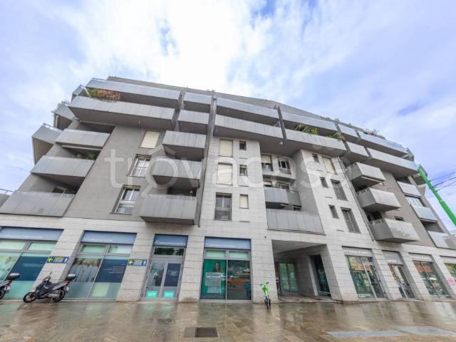 Appartamento in affitto a Municipio 8 di Milano, Milano