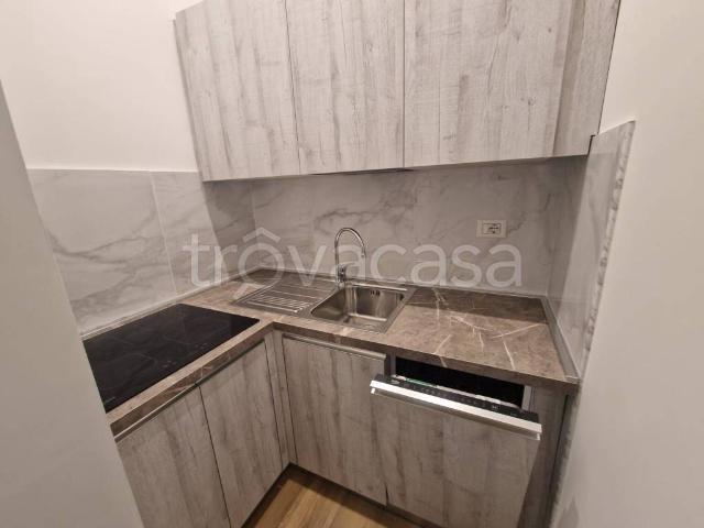 Appartamento in affitto a Municipio 5, Milano
