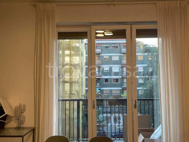 Appartamento in affitto a Municipio 7, Milano